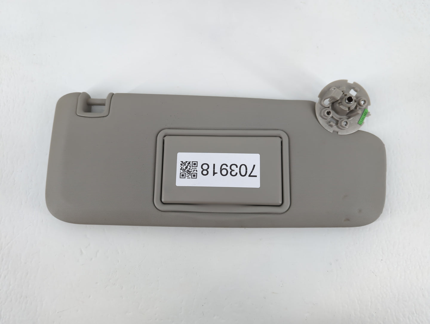 2011-2016 Chevrolet Cruze Sun Visor Shade Replacement Passenger Right Mirror Fits Fits 2011 2012 2013 2014 2015 2016 OEM Used Auto Parts - Oemusedautoparts1.com