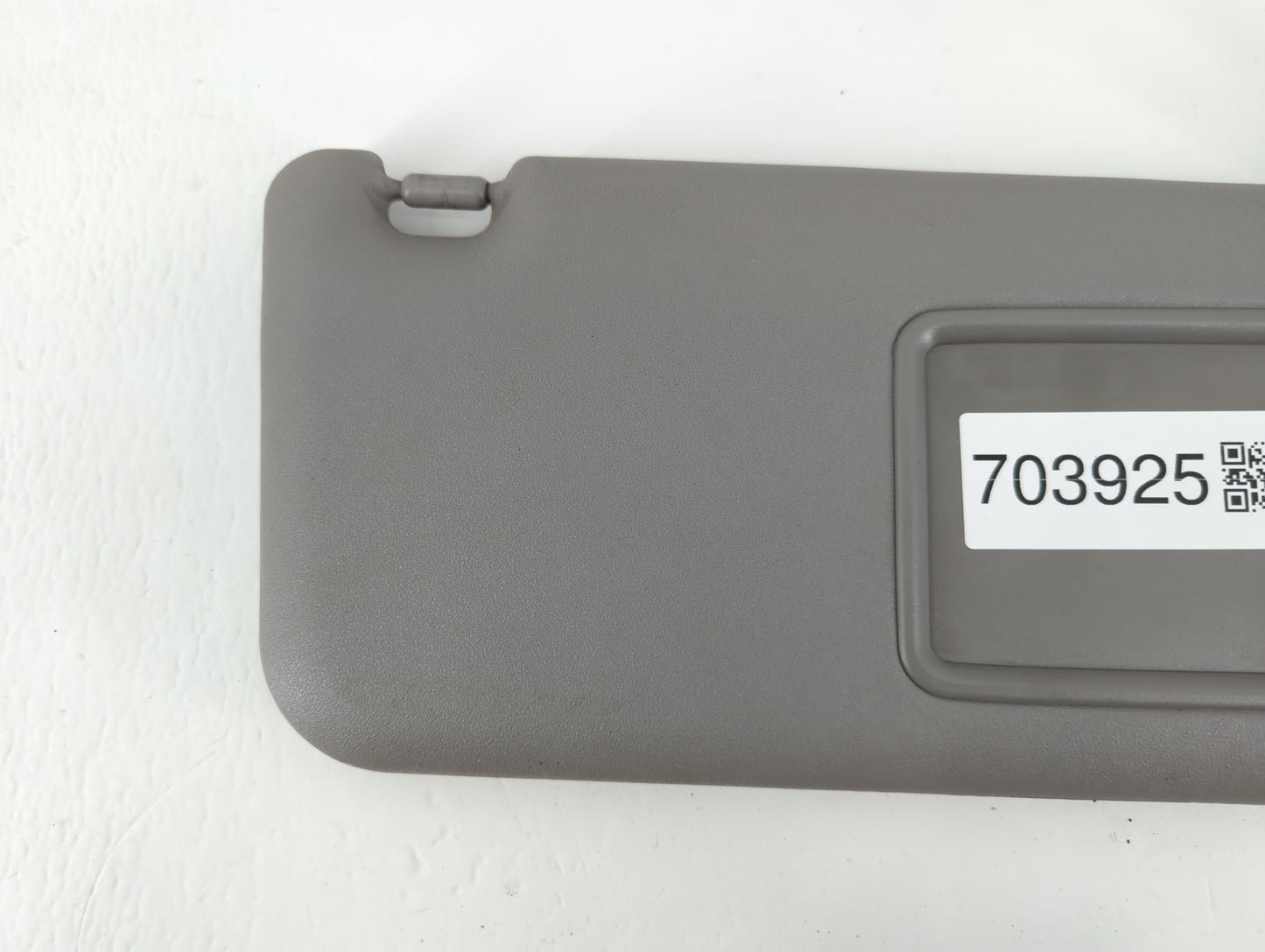 2006-2009 Toyota Rav4 Sun Visor Shade Replacement Passenger Right Mirror Fits Fits 2006 2007 2008 2009 OEM Used Auto Parts - Oemusedautoparts1.com