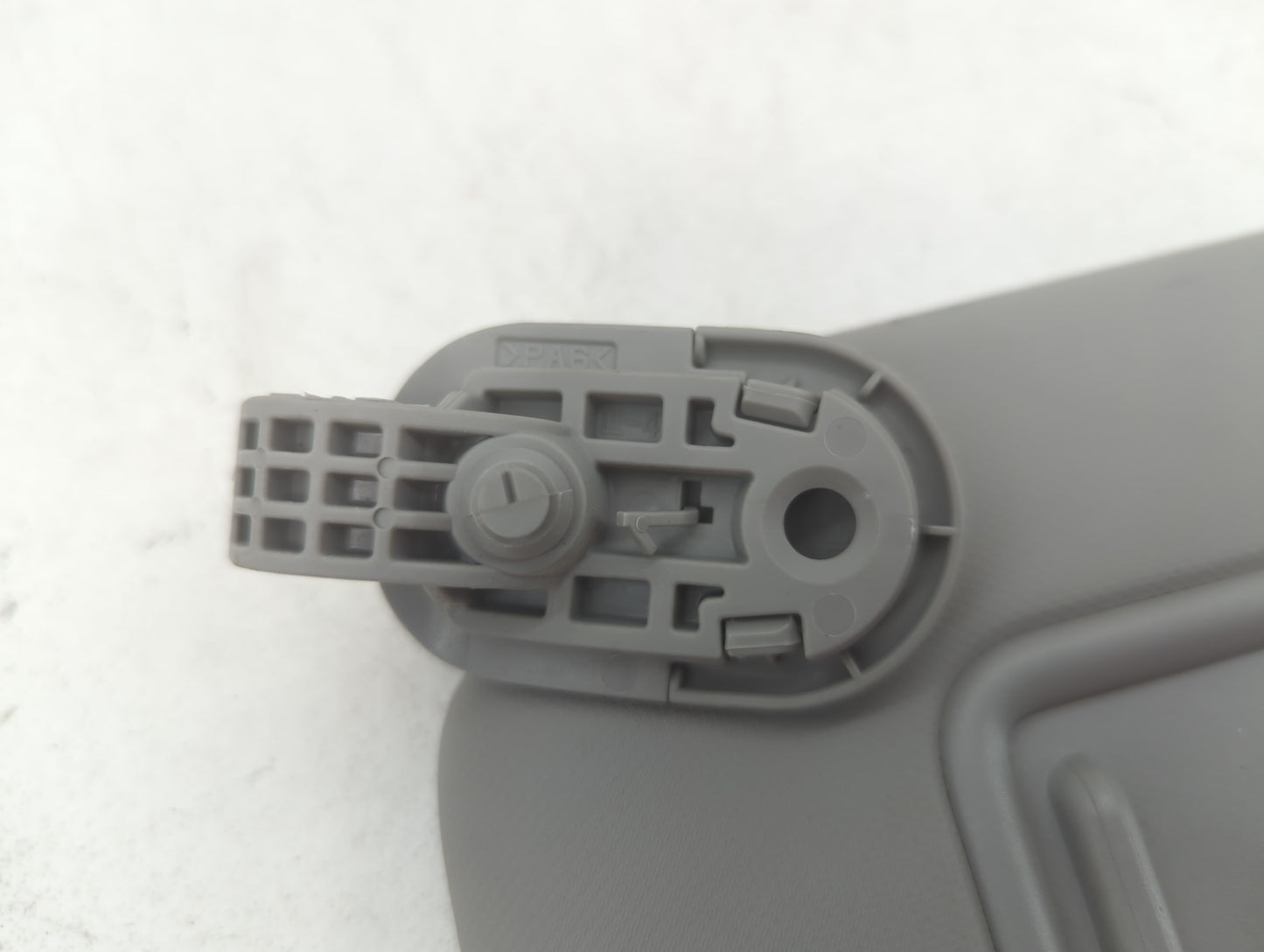 2021-2022 Hyundai Elantra Sun Visor Shade Replacement Driver Left Mirror Fits Fits 2021 2022 OEM Used Auto Parts - Oemusedautoparts1.com