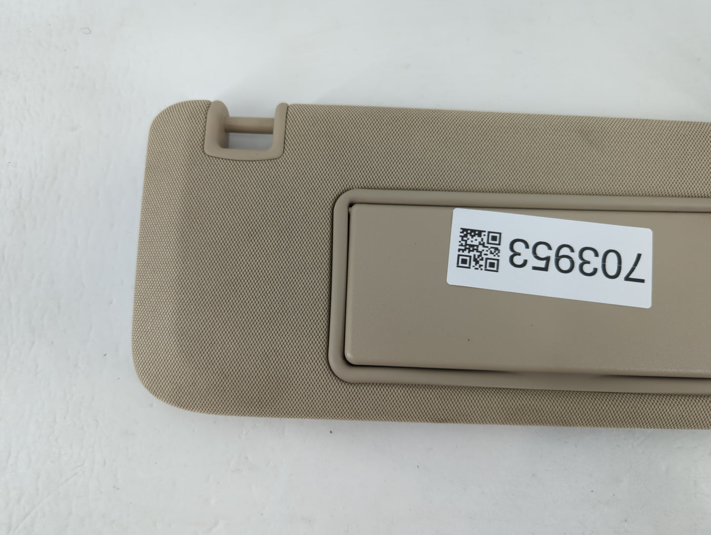 2016-2020 Buick Envision Sun Visor Shade Replacement Passenger Right Mirror Fits Fits 2016 2017 2018 2019 2020 OEM Used Auto Parts - Oemusedautoparts1.com