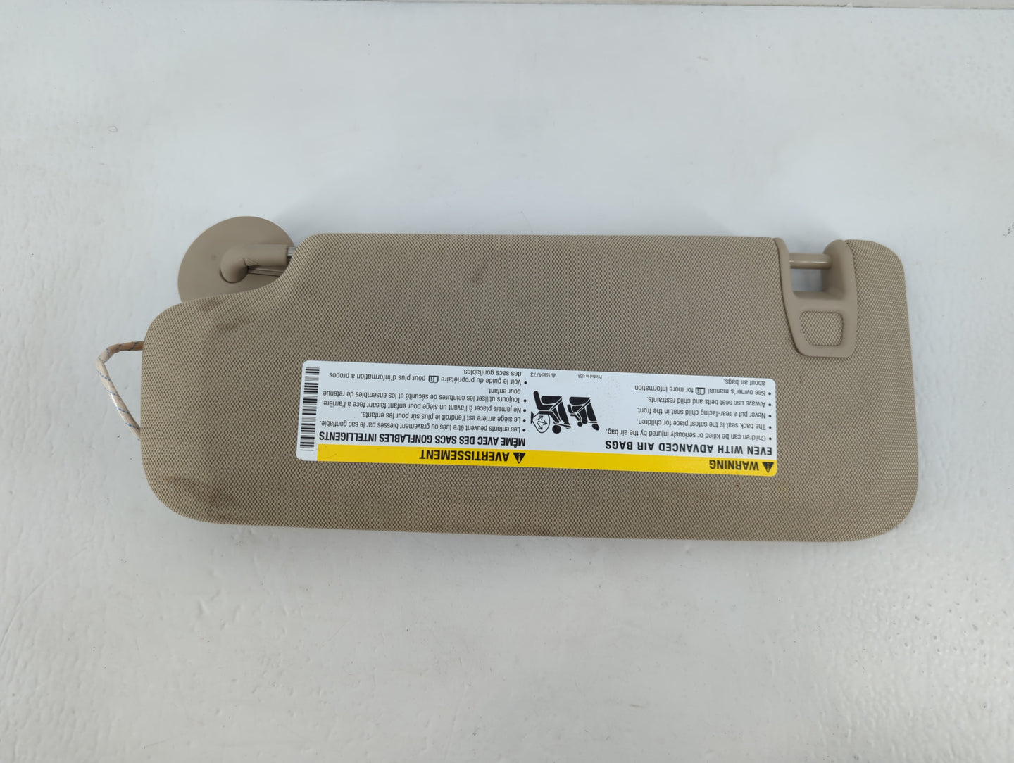 2016-2020 Buick Envision Sun Visor Shade Replacement Passenger Right Mirror Fits Fits 2016 2017 2018 2019 2020 OEM Used Auto Parts - Oemusedautoparts1.com