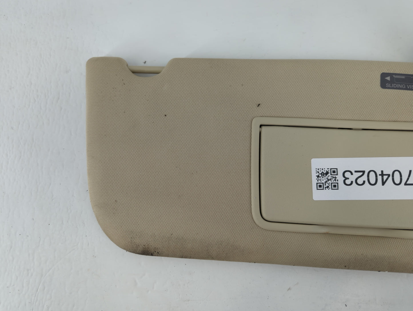 2013-2019 Lincoln Mkt Sun Visor Shade Replacement Passenger Right Mirror Fits OEM Used Auto Parts - Oemusedautoparts1.com