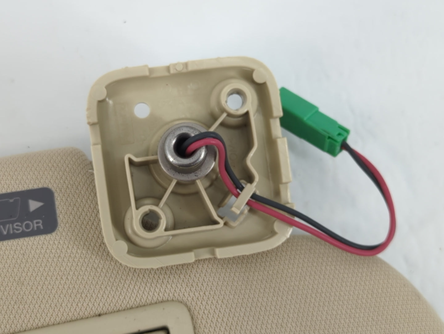 2013-2019 Lincoln Mkt Sun Visor Shade Replacement Passenger Right Mirror Fits OEM Used Auto Parts - Oemusedautoparts1.com