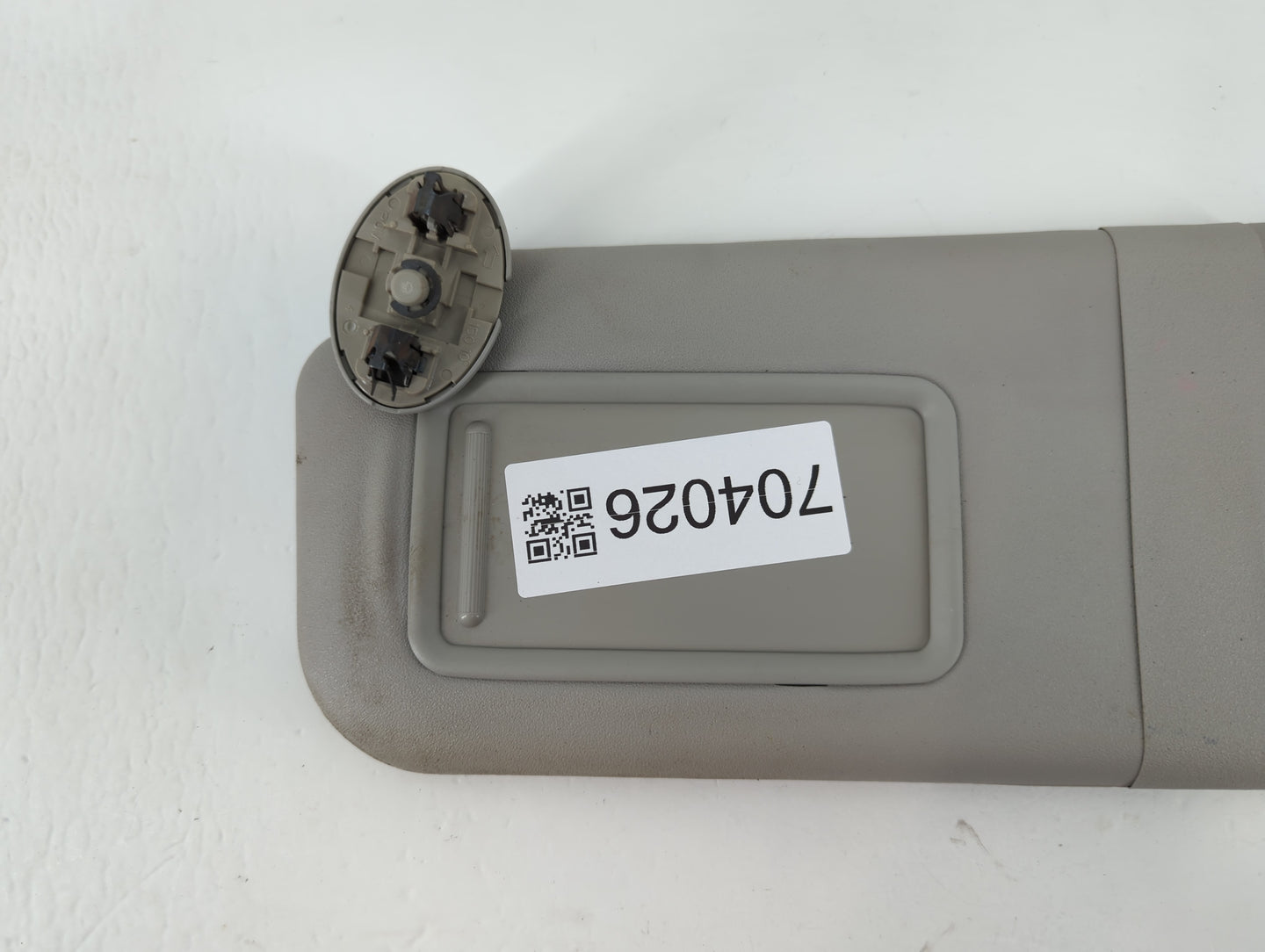 2009-2013 Toyota Corolla Sun Visor Shade Replacement Passenger Right Mirror Fits Fits 2009 2010 2011 2012 2013 OEM Used Auto Parts - Oemusedautoparts1.com