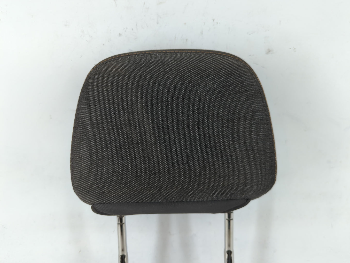 2018-2022 Chevrolet Equinox Headrest Head Rest Front Driver Passenger Seat Fits Fits 2018 2019 2020 2021 2022 OEM Used Auto Parts - Oemusedautoparts1.com