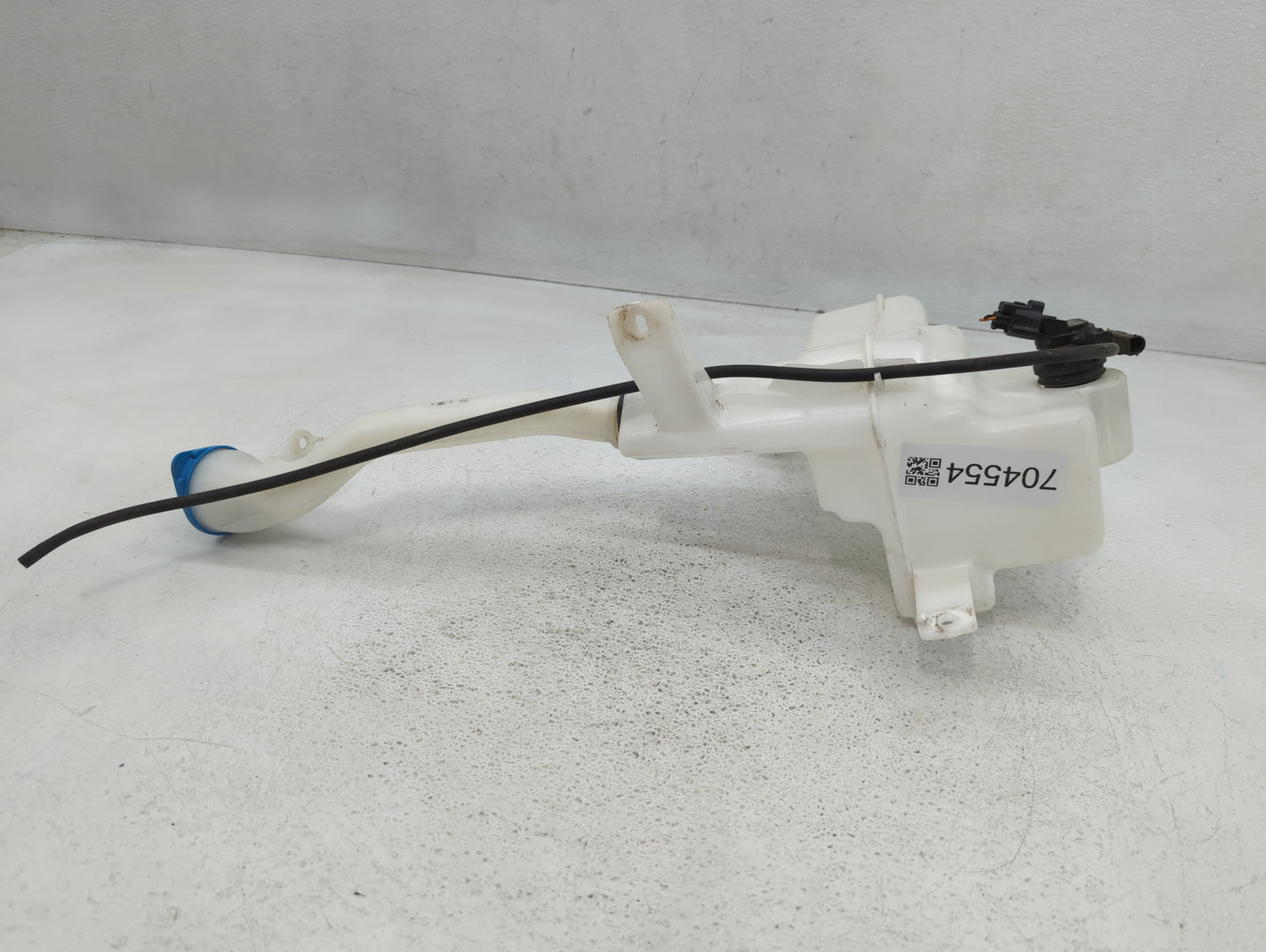 2012-2015 Honda Civic Windshield Washer Fluid Reservoir Bottle Oem - Oemusedautoparts1.com
