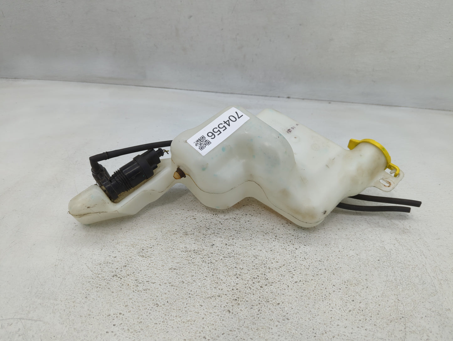Jeep Compass Windshield Washer Fluid Reservoir Bottle Oem - Oemusedautoparts1.com