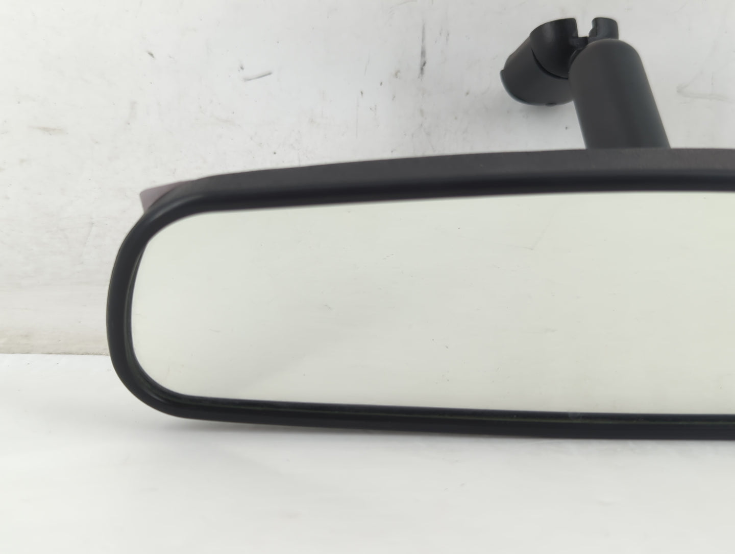 2017-2019 Ford Escape Interior Rear View Mirror Replacement OEM P/N:E11025617 E11015617 Fits Fits 2015 2016 2017 2018 2019 OEM Used Auto Parts - Oemusedautoparts1.com