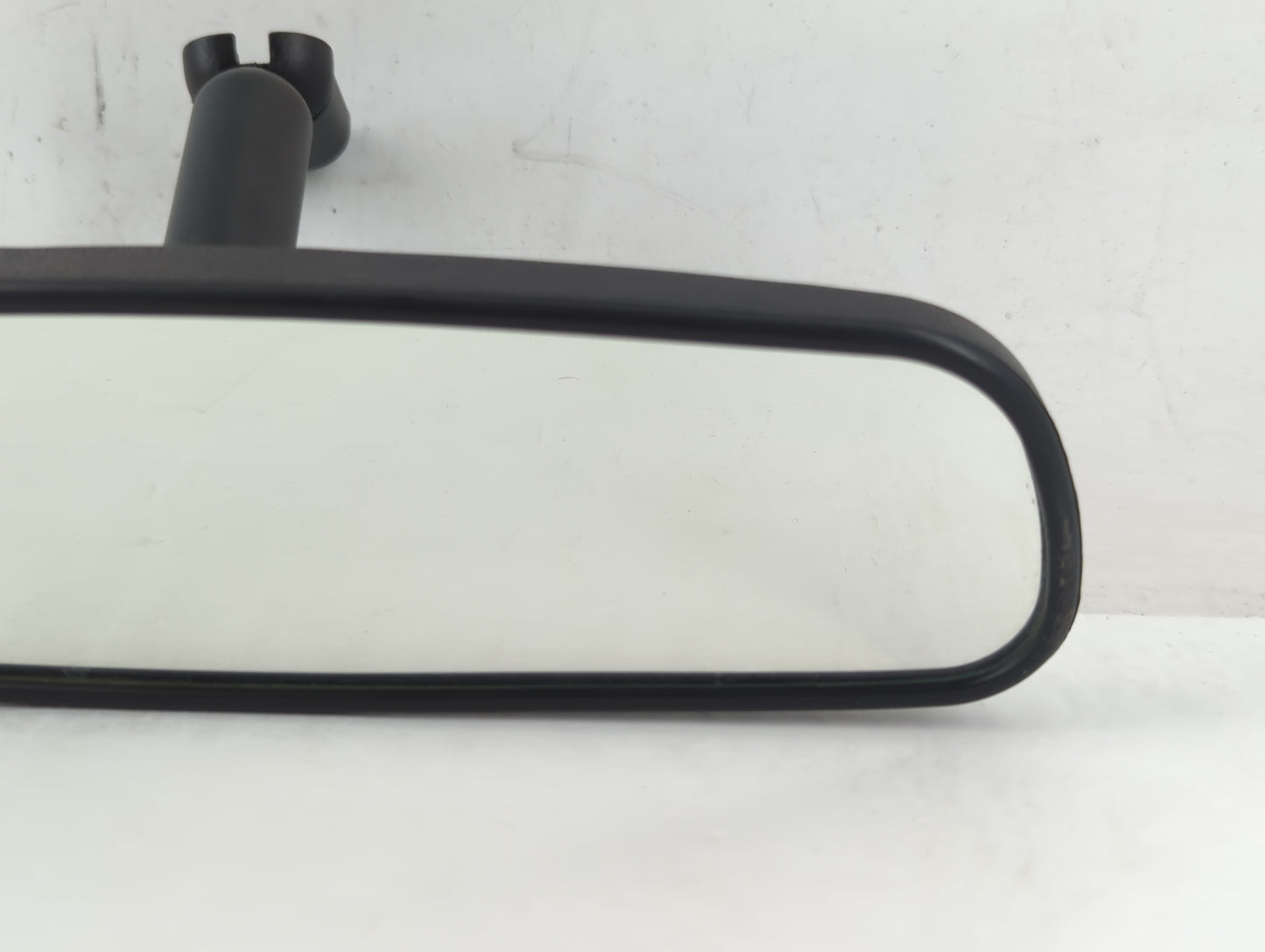 2017-2019 Ford Escape Interior Rear View Mirror Replacement OEM P/N:E11025617 E11015617 Fits Fits 2015 2016 2017 2018 2019 OEM Used Auto Parts - Oemusedautoparts1.com