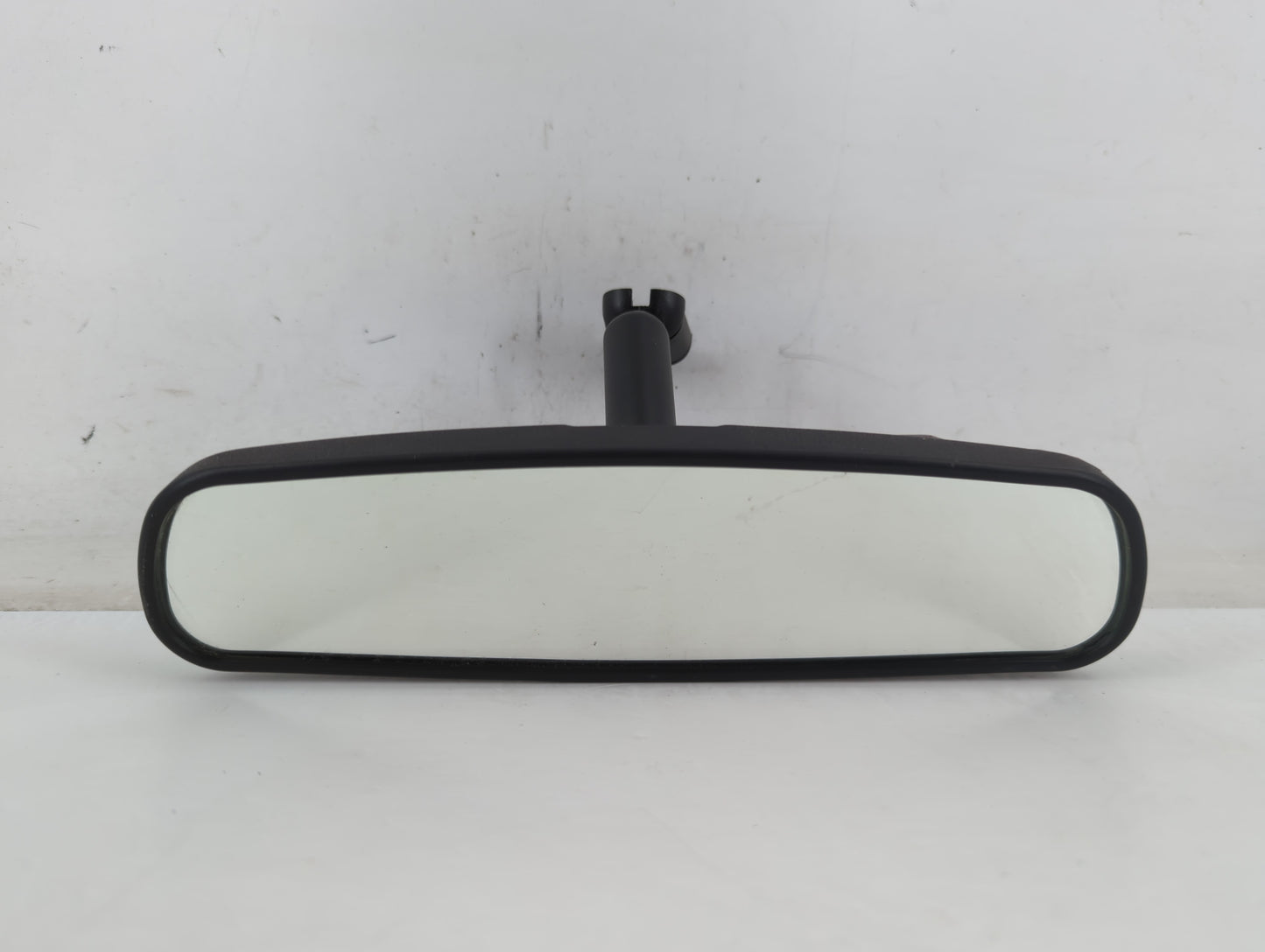 2001-2016 Ford Escape Interior Rear View Mirror Replacement OEM P/N:E8011681 Fits OEM Used Auto Parts - Oemusedautoparts1.com