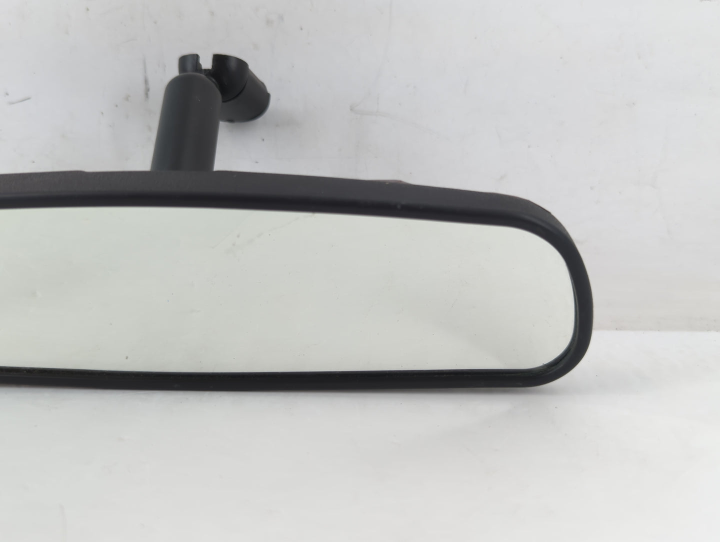 2001-2016 Ford Escape Interior Rear View Mirror Replacement OEM P/N:E8011681 Fits OEM Used Auto Parts - Oemusedautoparts1.com