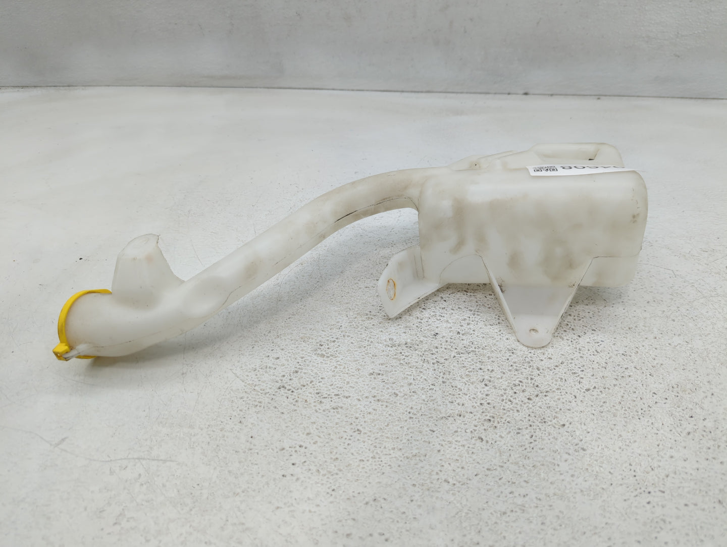 2008-2011 Ford Focus Windshield Washer Fluid Reservoir Bottle Oem - Oemusedautoparts1.com