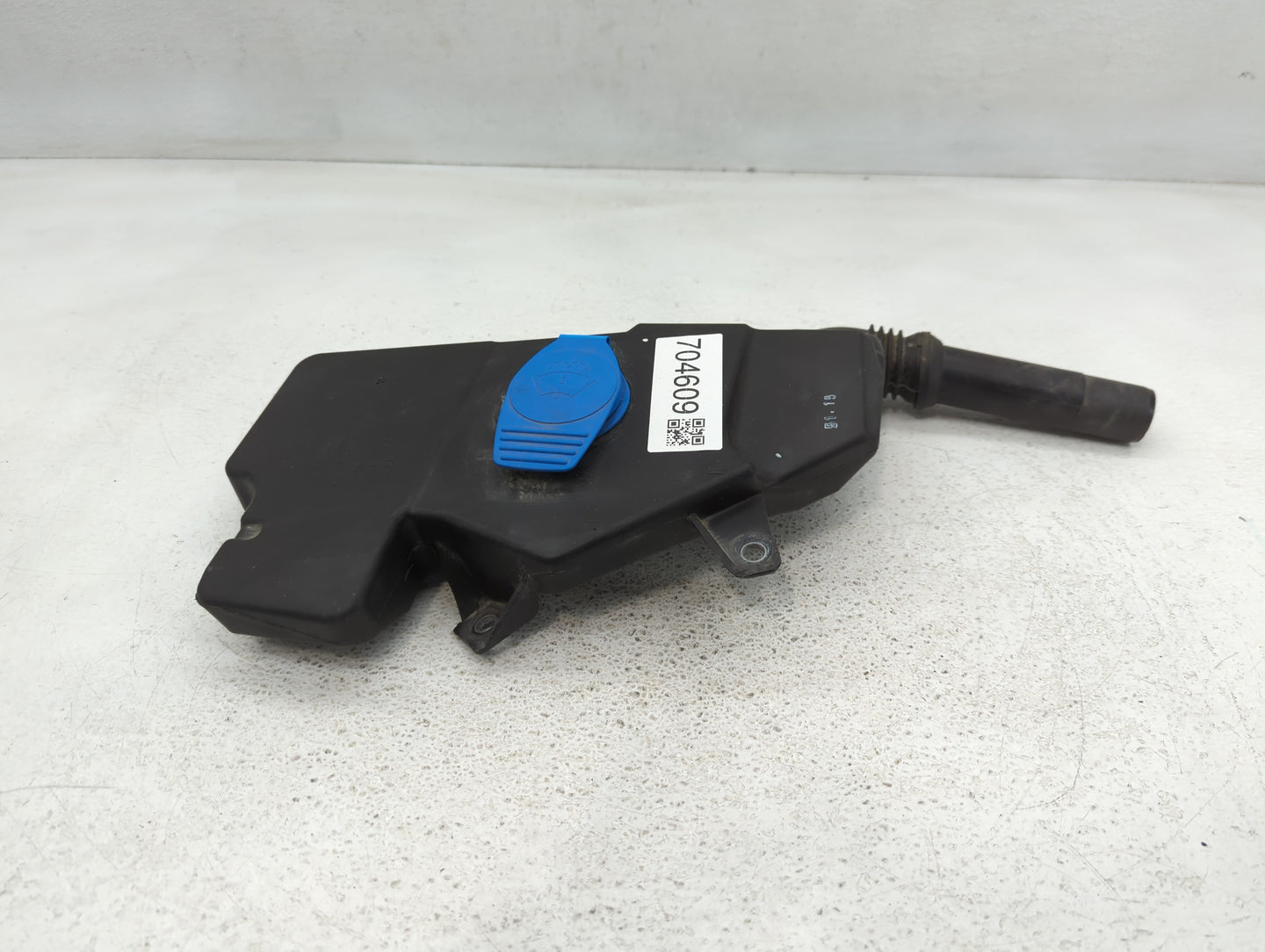 2012-2018 Audi A6 Windshield Washer Fluid Reservoir Bottle Oem - Oemusedautoparts1.com