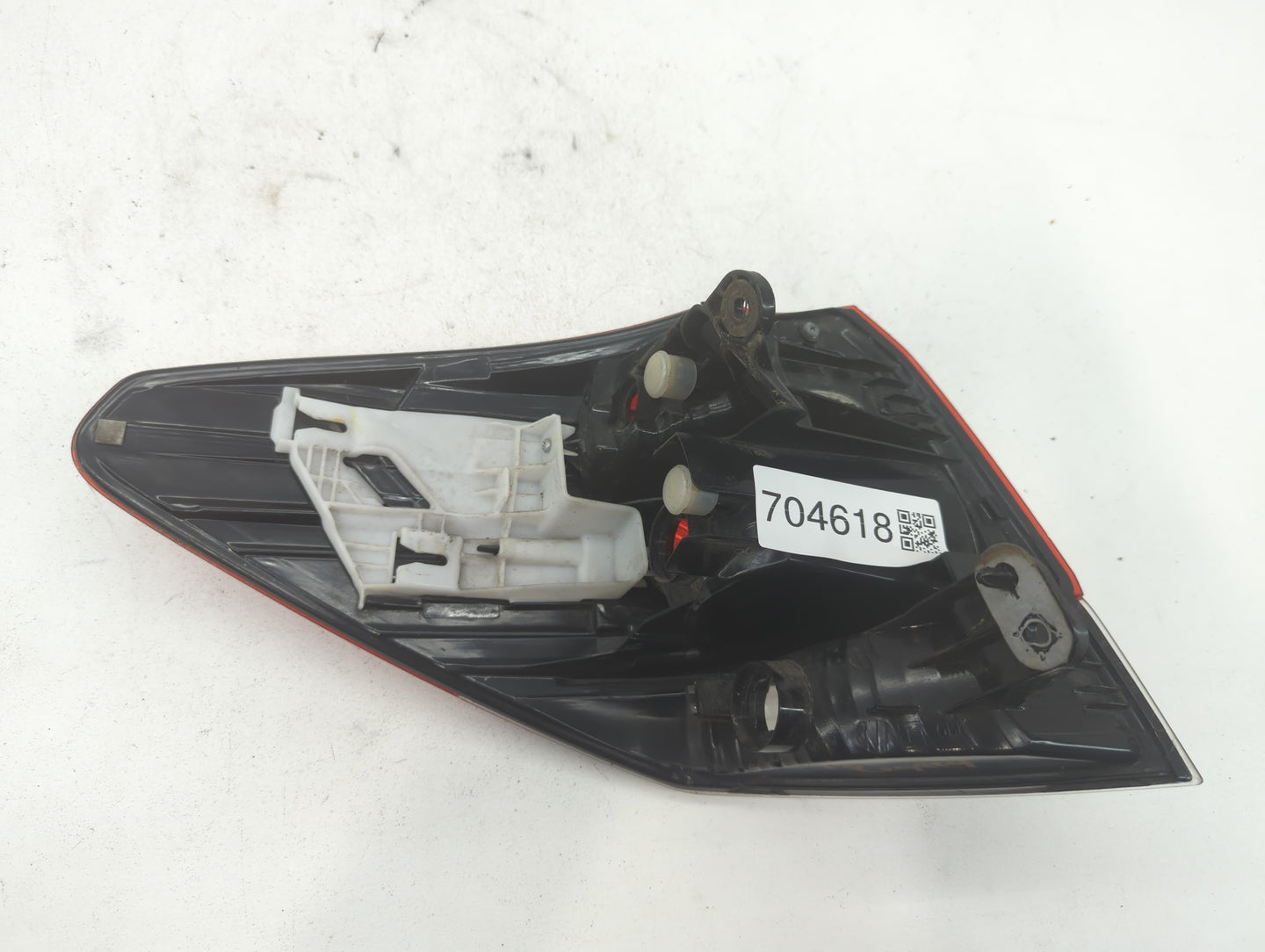 2004-2008 Toyota Corolla Tail Light Assembly Driver Left OEM P/N:AIP2ST 08 Fits Fits 2004 2005 2006 2007 2008 OEM Used Auto Parts - Oemusedautoparts1.com