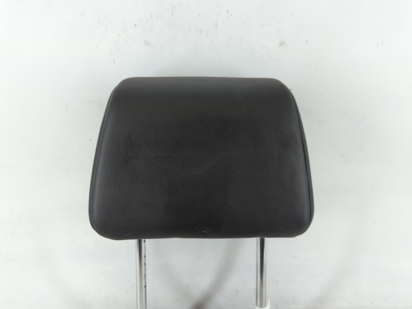 2010-2013 Nissan Rogue Headrest Head Rest Front Driver Passenger Seat Fits Fits 2010 2011 2012 2013 OEM Used Auto Parts - Oemusedautoparts1.com