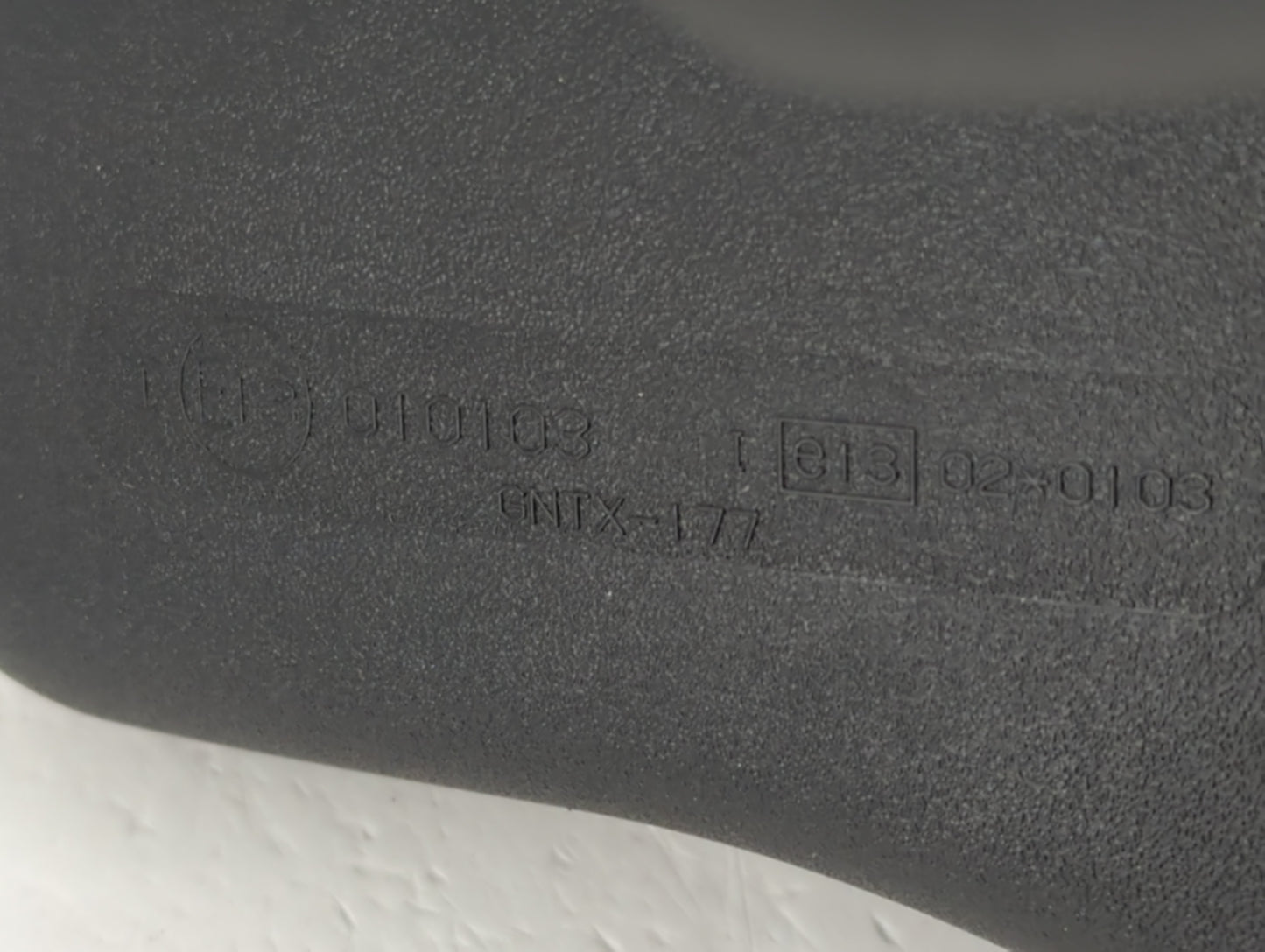 2004 Lexus Es330 Interior Rear View Mirror Replacement OEM P/N:E13010103 Fits OEM Used Auto Parts - Oemusedautoparts1.com