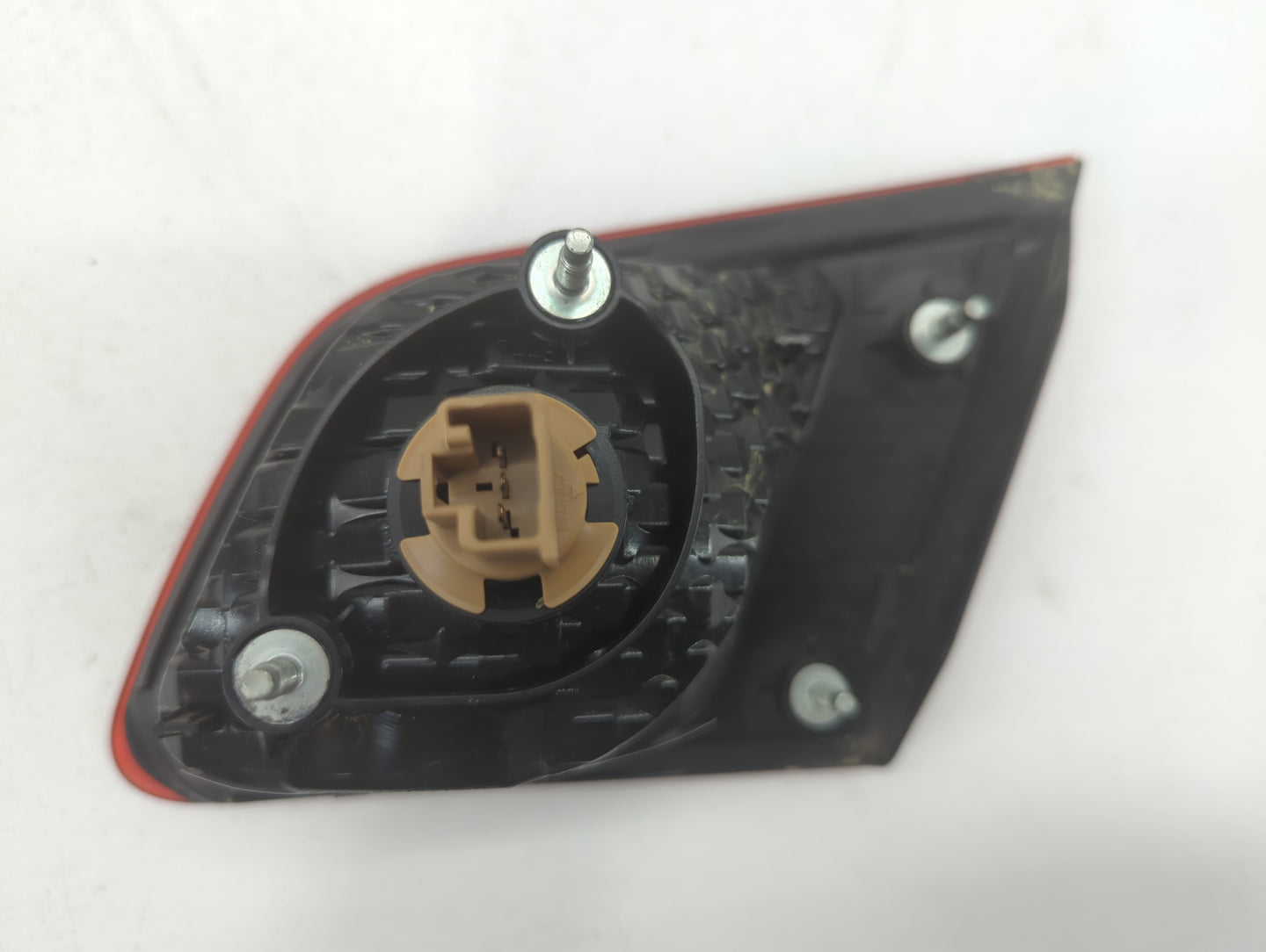 2009-2015 Nissan Rogue Tail Light Assembly Driver Left OEM P/N:2PA 946 099 Fits Fits 2009 2010 2011 2012 2013 2014 2015 OEM Used Auto Parts - Oemusedautoparts1.com