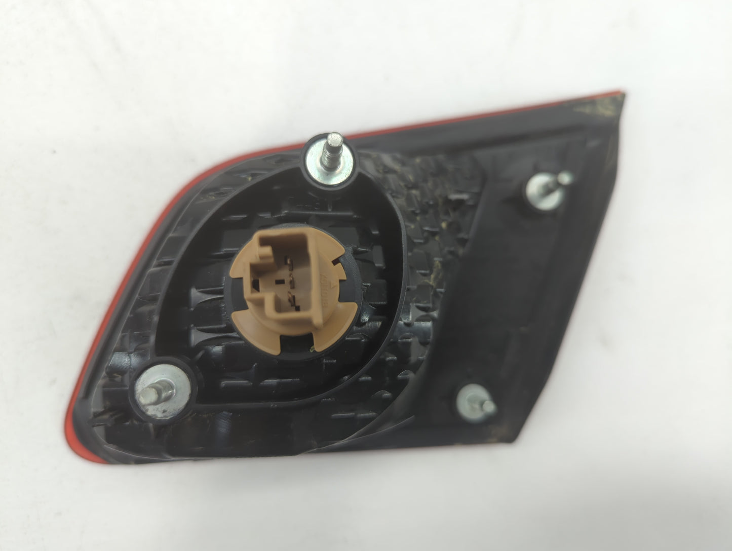 2009-2015 Nissan Rogue Tail Light Assembly Driver Left OEM P/N:2PA 946 099 Fits Fits 2009 2010 2011 2012 2013 2014 2015 OEM Used Auto Parts - Oemusedautoparts1.com