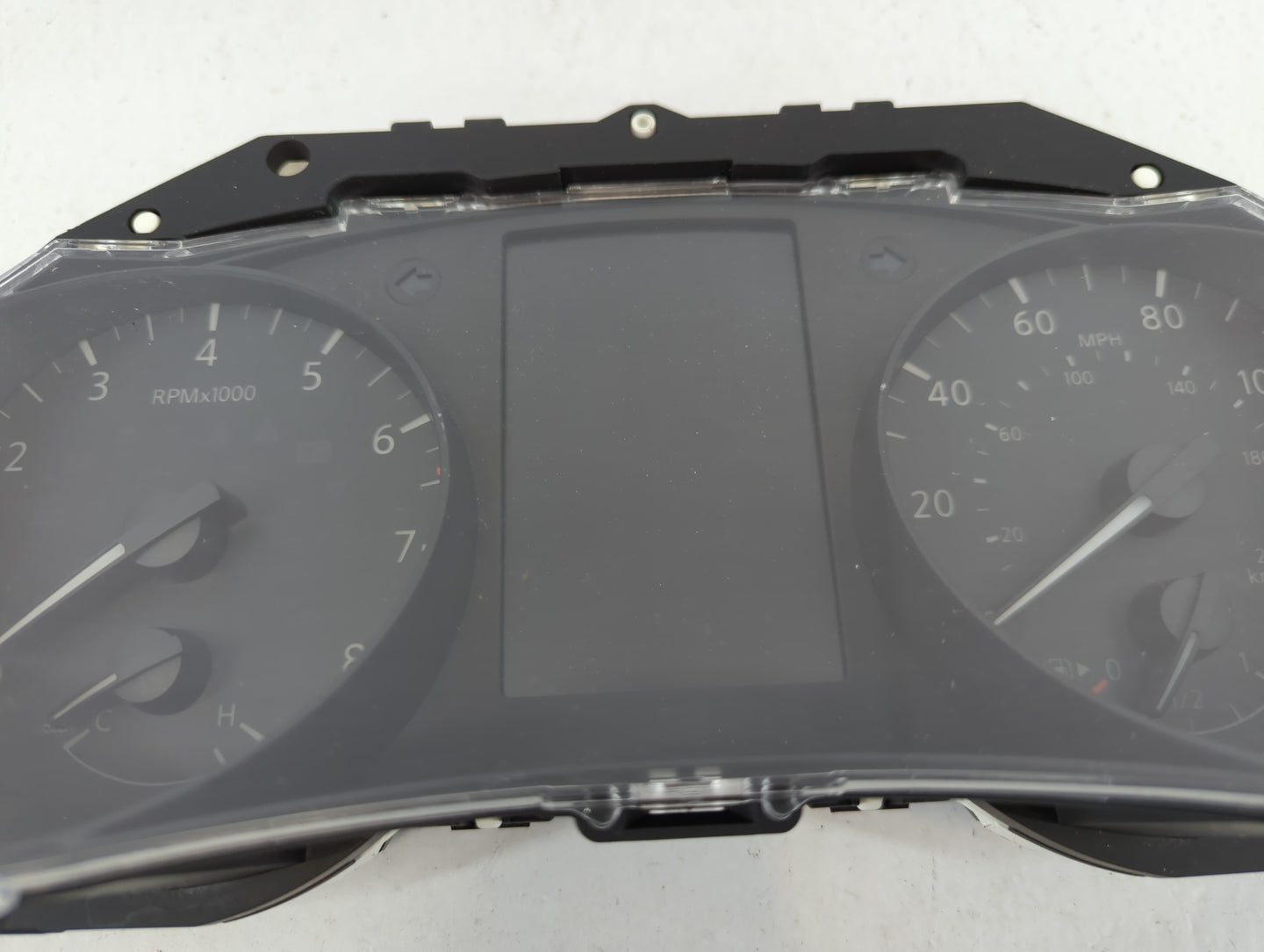 2019-2020 Nissan Rogue Instrument Cluster Speedometer Gauges P/N:5HT0A/ZHCA Fits Fits 2019 2020 OEM Used Auto Parts - Oemusedautoparts1.com