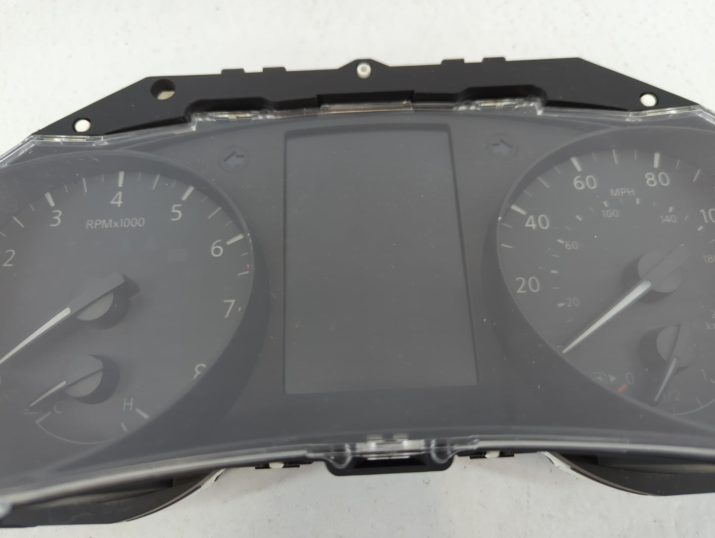 2019-2020 Nissan Rogue Instrument Cluster Speedometer Gauges P/N:5HT0A/ZHCA Fits Fits 2019 2020 OEM Used Auto Parts - Oemusedautoparts1.com