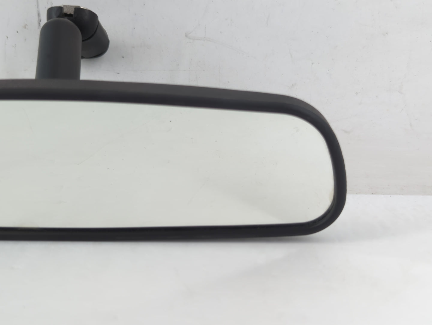 2017-2019 Ford Escape Interior Rear View Mirror Replacement OEM P/N:E11025617 E11015617 Fits Fits 2015 2016 2017 2018 2019 OEM Used Auto Parts - Oemusedautoparts1.com