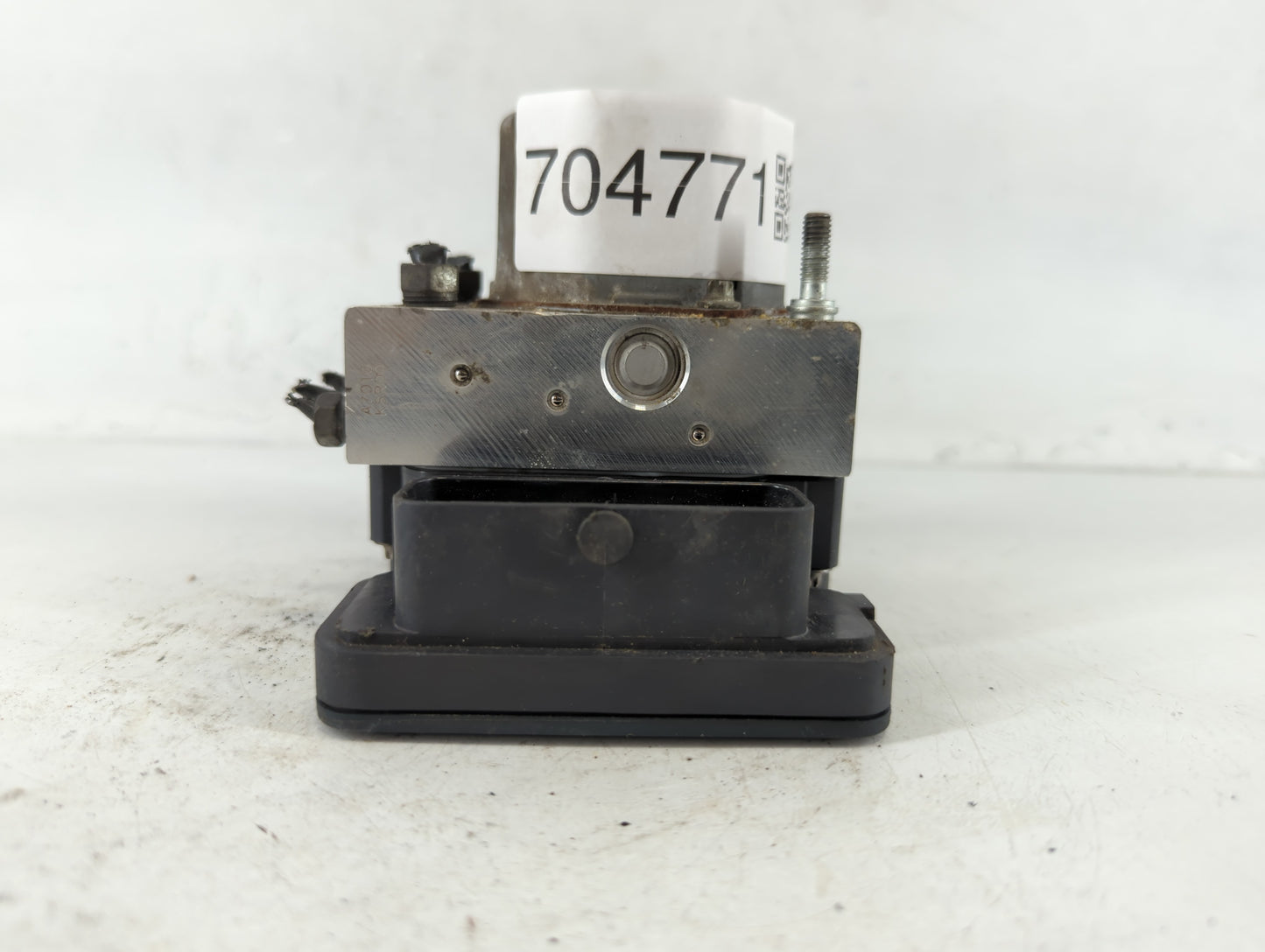 2015-2016 Subaru Impreza ABS Pump Control Module Replacement P/N:160425 Fits Fits 2015 2016 OEM Used Auto Parts - Oemusedautoparts1.com