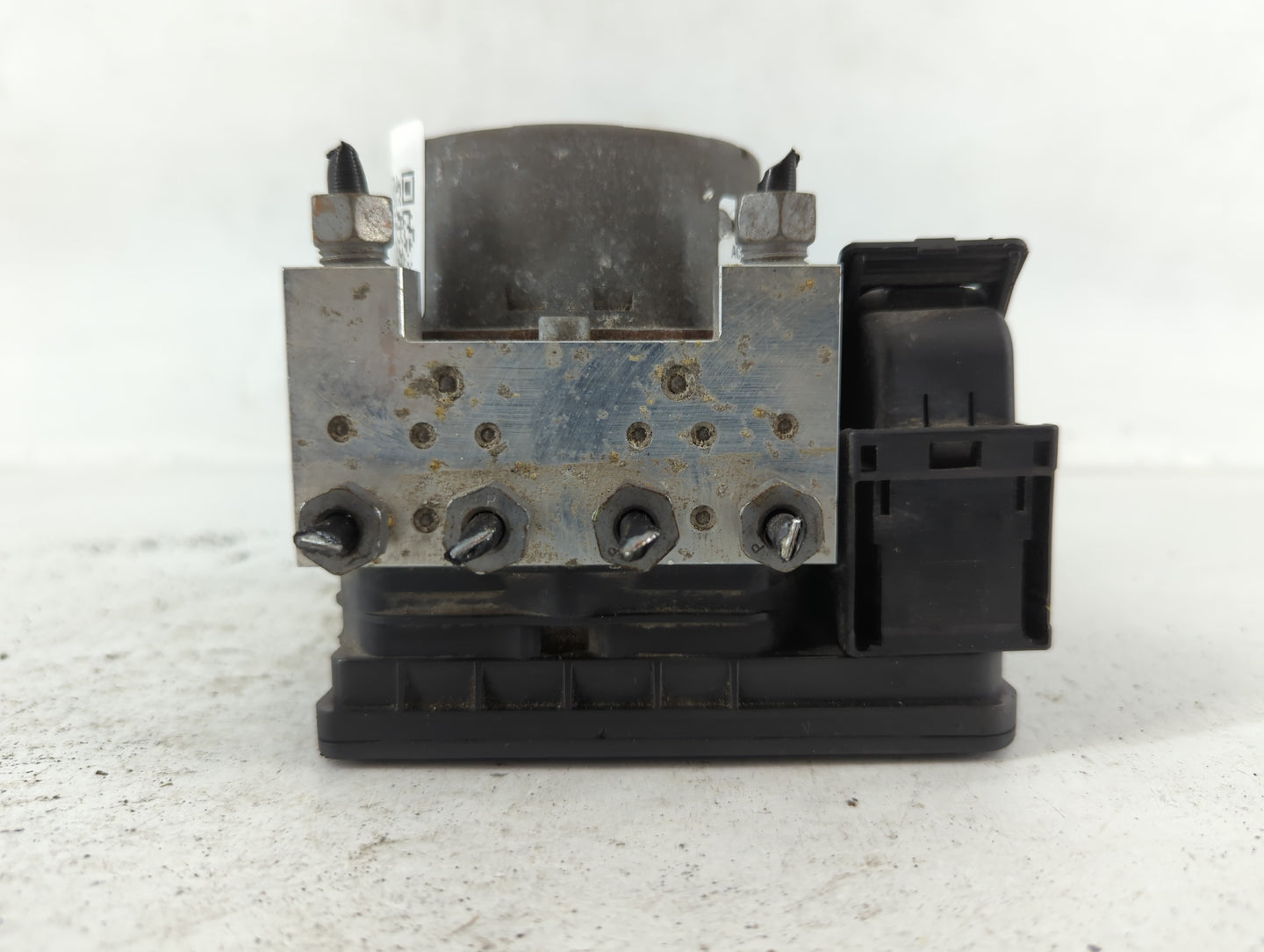 2014-2016 Ford Fusion ABS Pump Control Module Replacement P/N:EG9C-2C405-AG Fits Fits 2014 2015 2016 OEM Used Auto Parts - Oemusedautoparts1.com