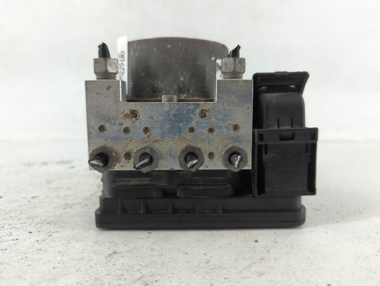 2014-2016 Ford Fusion ABS Pump Control Module Replacement P/N:EG9C-2C405-AG Fits Fits 2014 2015 2016 OEM Used Auto Parts - Oemusedautoparts1.com