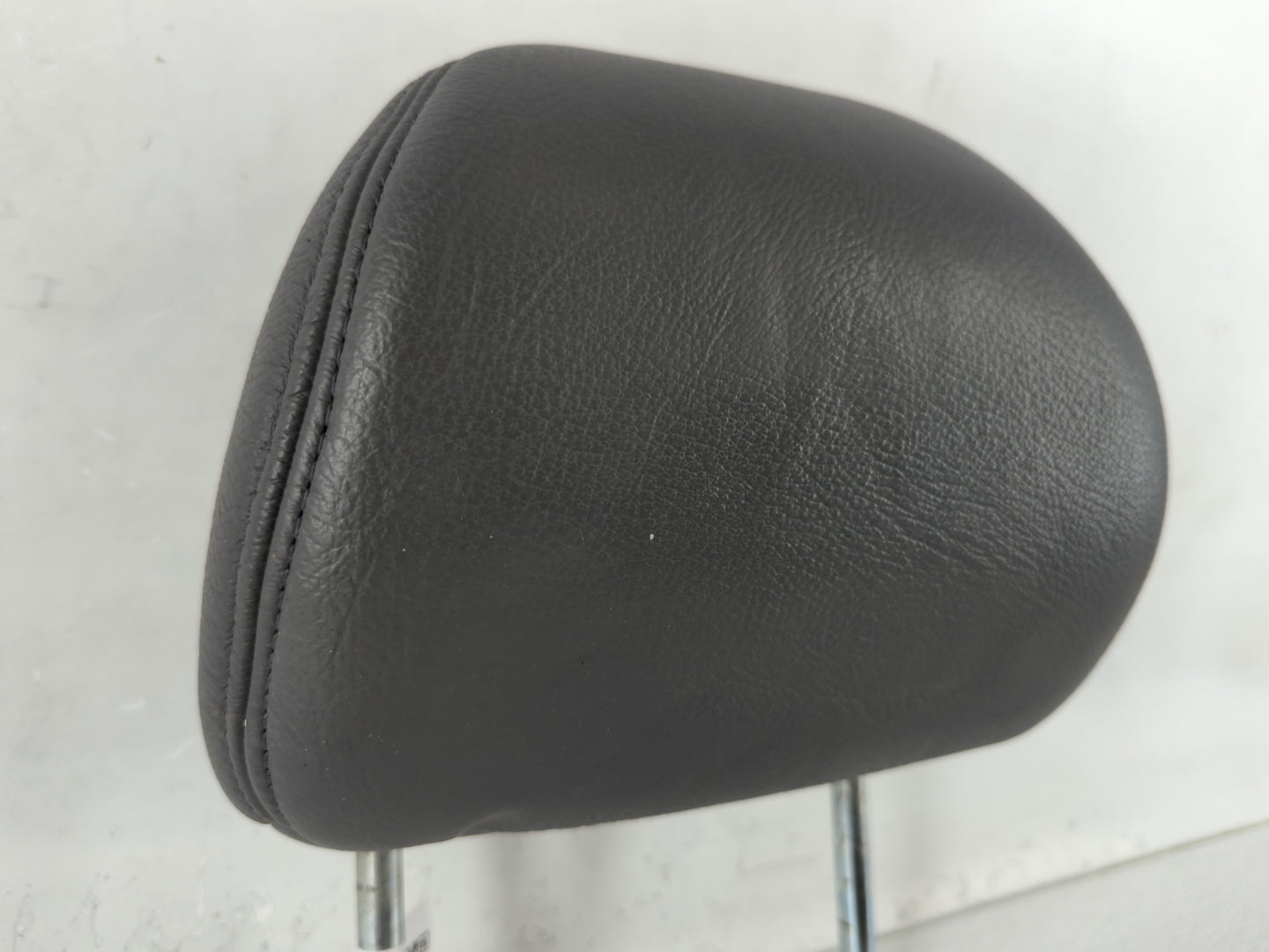 2005-2007 Honda Accord Headrest Head Rest Front Driver Passenger Seat Fits Fits 2005 2006 2007 OEM Used Auto Parts - Oemusedautoparts1.com