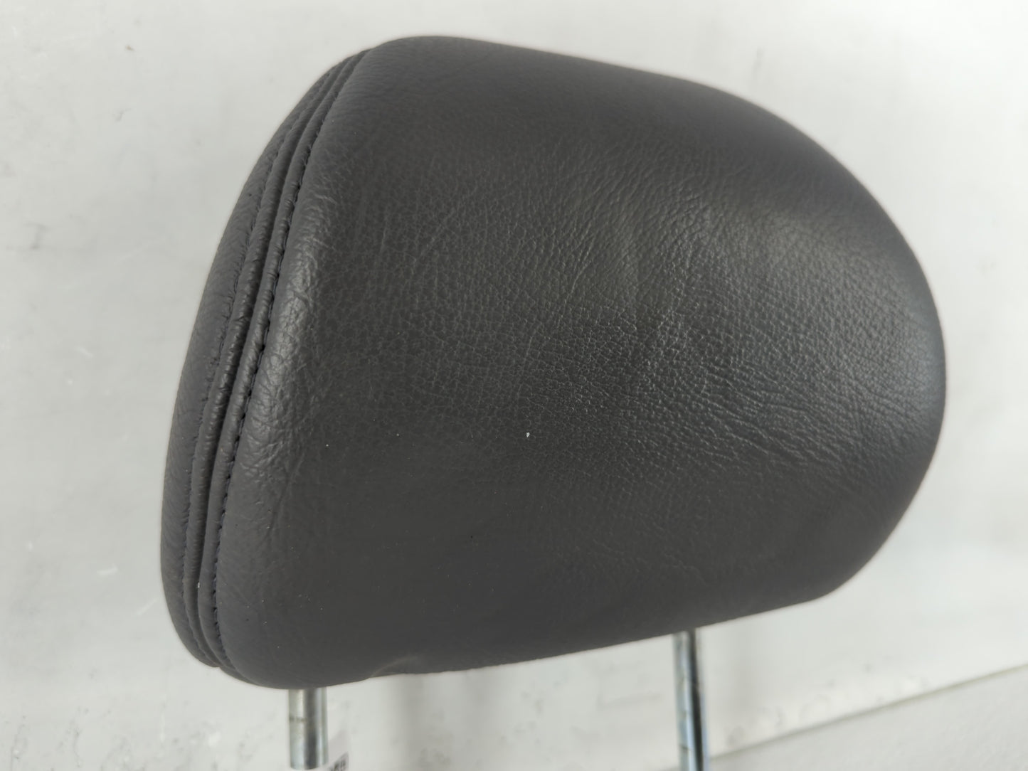 2005-2007 Honda Accord Headrest Head Rest Front Driver Passenger Seat Fits Fits 2005 2006 2007 OEM Used Auto Parts - Oemusedautoparts1.com