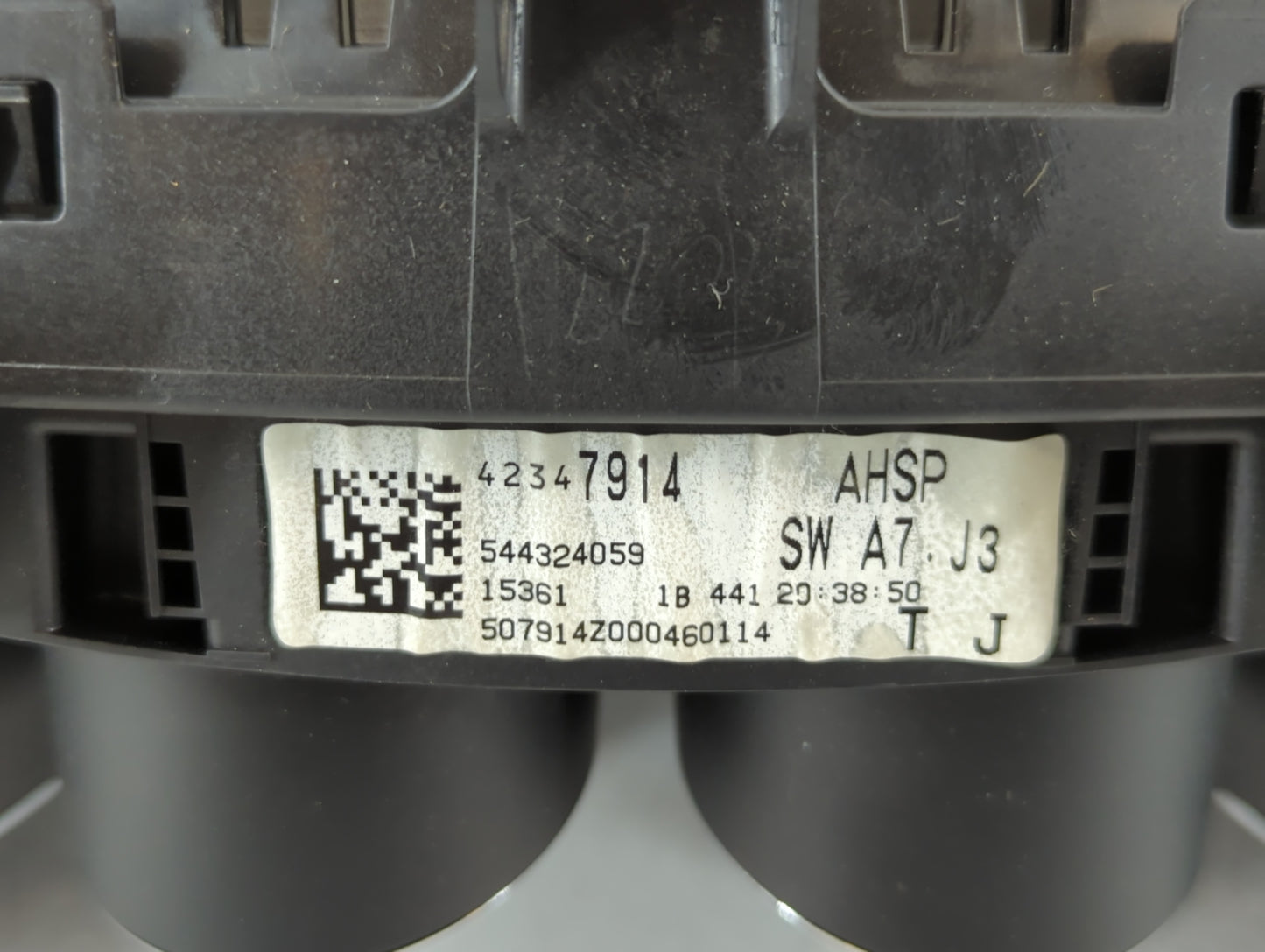 2016 Buick Encore Instrument Cluster Speedometer Gauges P/N:42347914 Fits OEM Used Auto Parts - Oemusedautoparts1.com