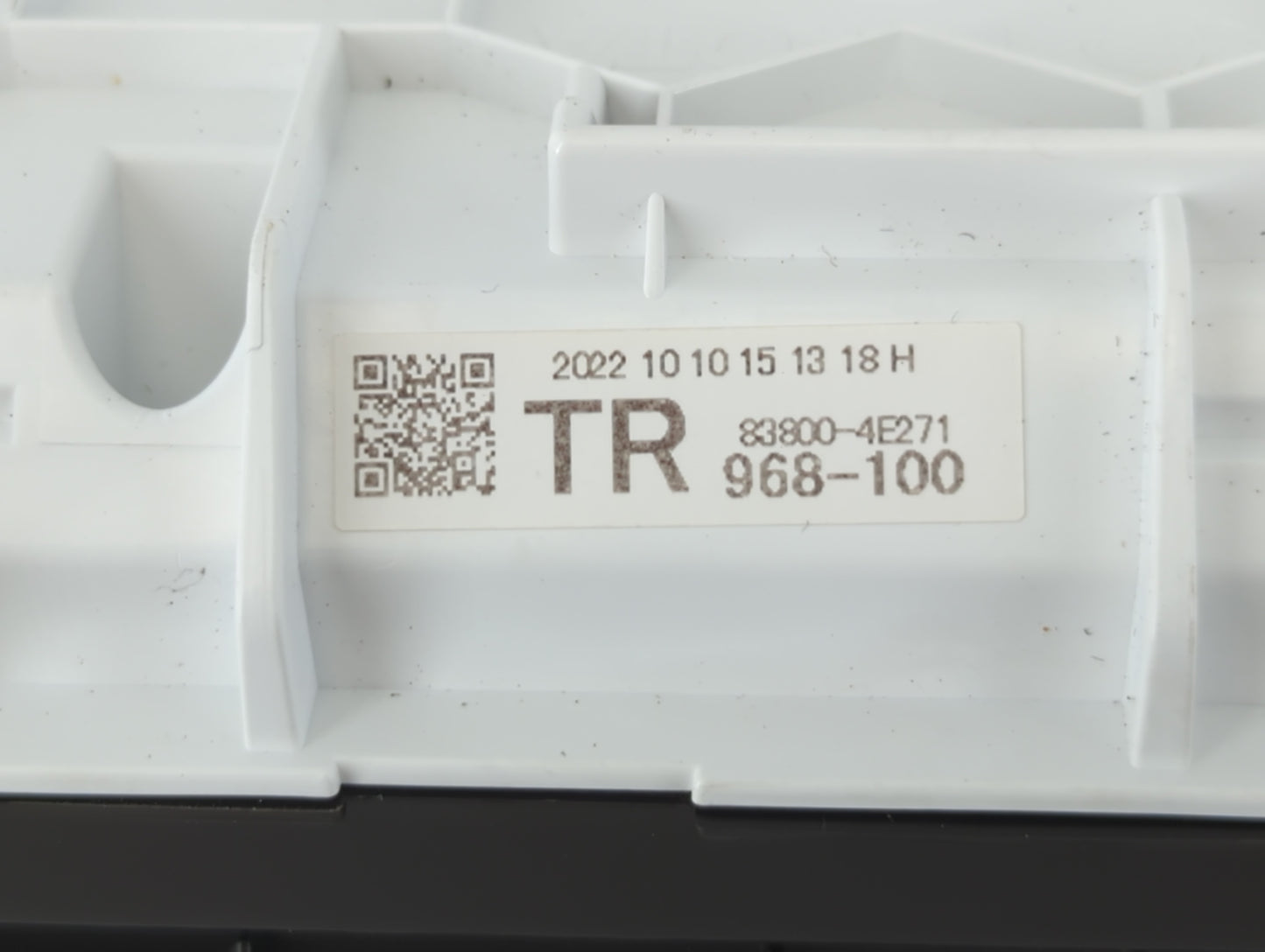 2021-2022 Toyota Prius Instrument Cluster Speedometer Gauges P/N:968-100 83800-4E271 Fits Fits 2021 2022 OEM Used Auto Parts - Oemusedautoparts1.com