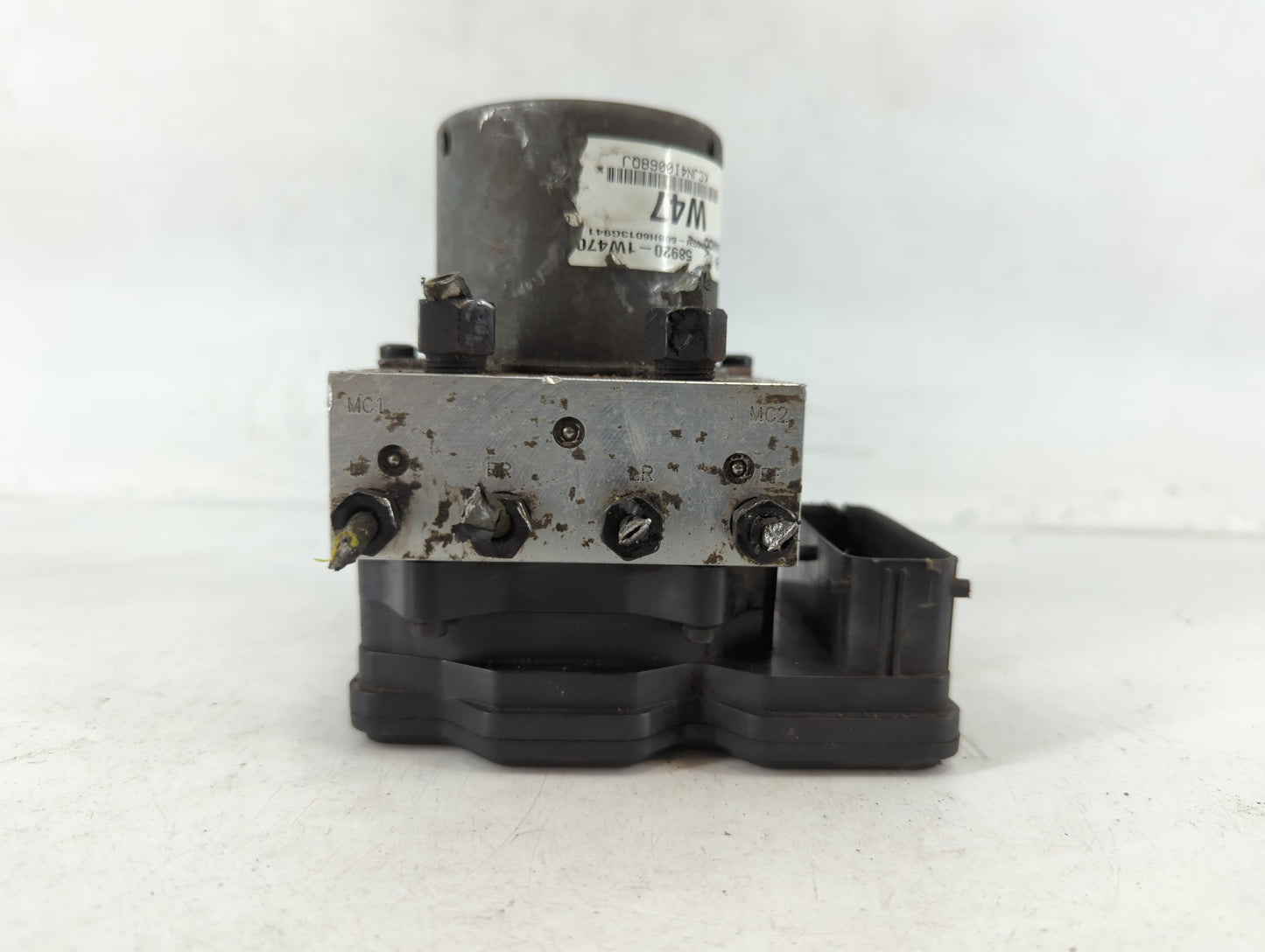 2016-2017 Kia Rio ABS Pump Control Module Replacement P/N:58920-1W470 Fits Fits 2016 2017 OEM Used Auto Parts - Oemusedautoparts1.com