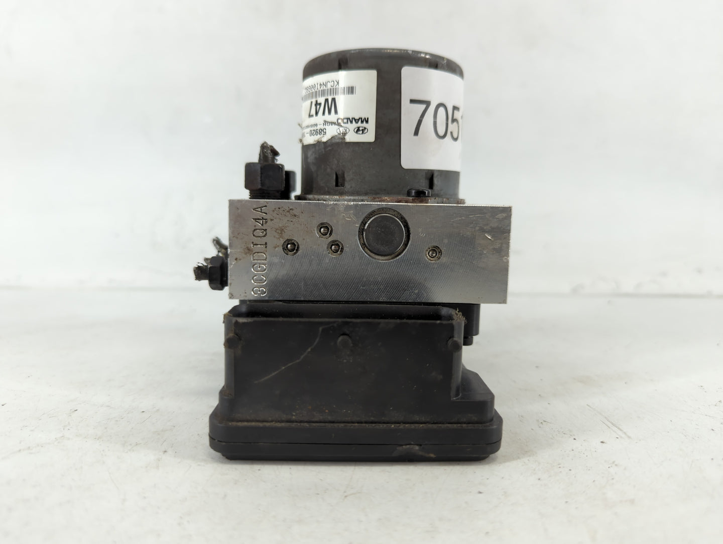 2016-2017 Kia Rio ABS Pump Control Module Replacement P/N:58920-1W470 Fits Fits 2016 2017 OEM Used Auto Parts - Oemusedautoparts1.com