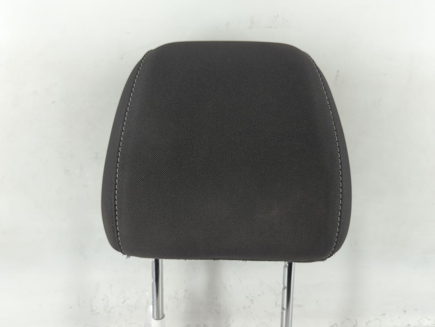 2015 Ford Escape Headrest Head Rest Front Driver Passenger Seat Fits OEM Used Auto Parts - Oemusedautoparts1.com