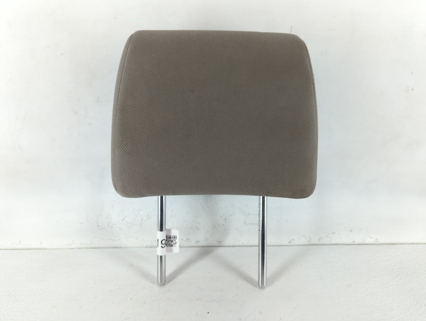 2011-2013 Nissan Rogue Headrest Head Rest Front Driver Passenger Seat Fits Fits 2011 2012 2013 OEM Used Auto Parts - Oemusedautoparts1.com