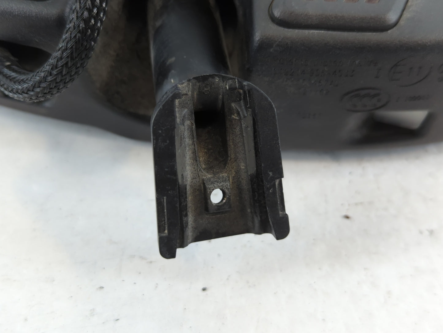 2007-2017 Jeep Patriot Interior Rear View Mirror Replacement OEM P/N:E11026130 Fits OEM Used Auto Parts - Oemusedautoparts1.com