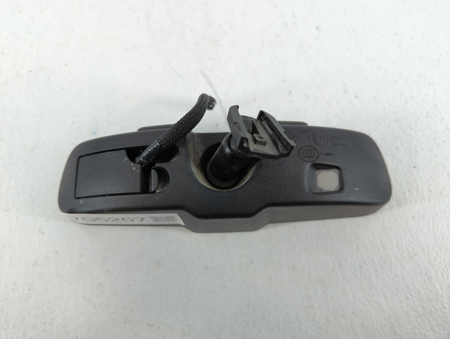 2007-2017 Jeep Patriot Interior Rear View Mirror Replacement OEM P/N:E11026130 Fits OEM Used Auto Parts - Oemusedautoparts1.com