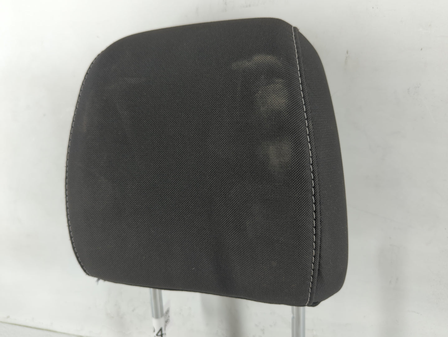 2016-2019 Ford Escape Headrest Head Rest Front Driver Passenger Seat Fits Fits 2016 2017 2018 2019 OEM Used Auto Parts - Oemusedautoparts1.com