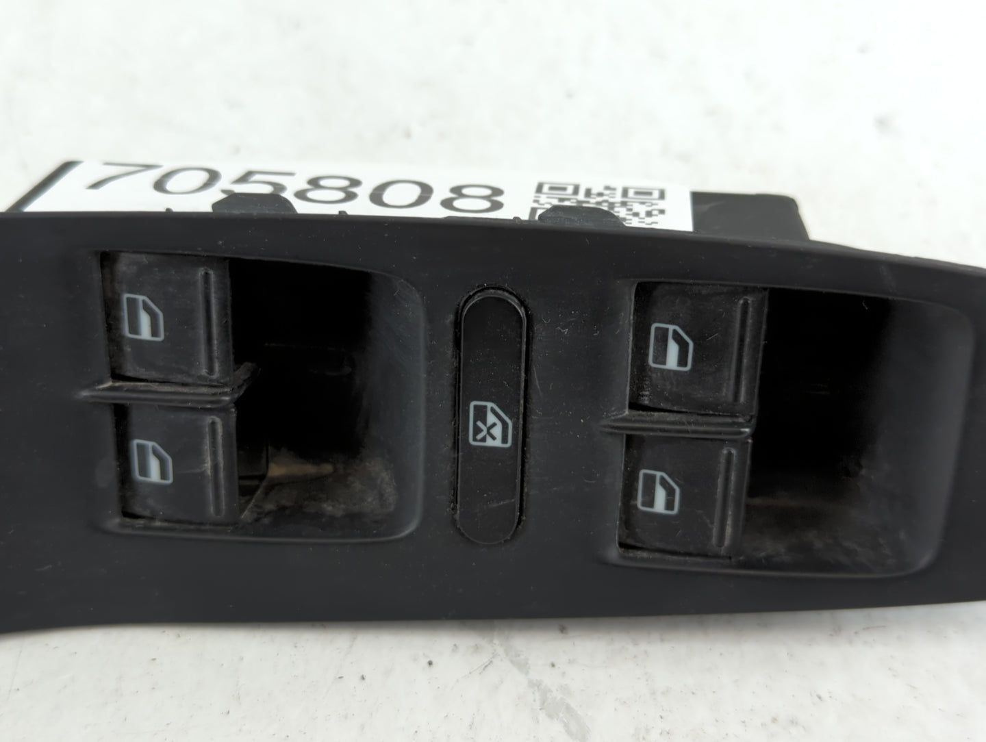 2005-2018 Volkswagen Jetta Master Power Window Switch Replacement Driver Side Left Fits OEM Used Auto Parts - Oemusedautoparts1.com