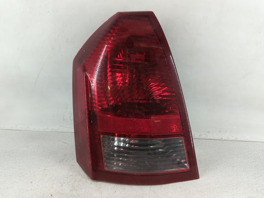 2005-2007 Chrysler 300 Tail Light Assembly Driver Left OEM P/N:58622-E Fits Fits 2005 2006 2007 OEM Used Auto Parts - Oemusedautoparts1.com