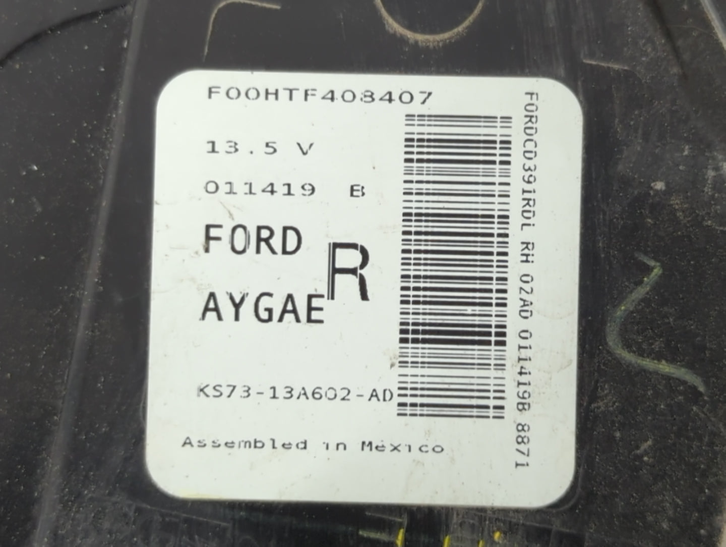 2019-2020 Ford Fusion Tail Light Assembly Passenger Right OEM P/N:KS73-13A602-AD F00HTF408407 Fits Fits 2019 2020 OEM Used Auto Parts - Oemusedautoparts1.com