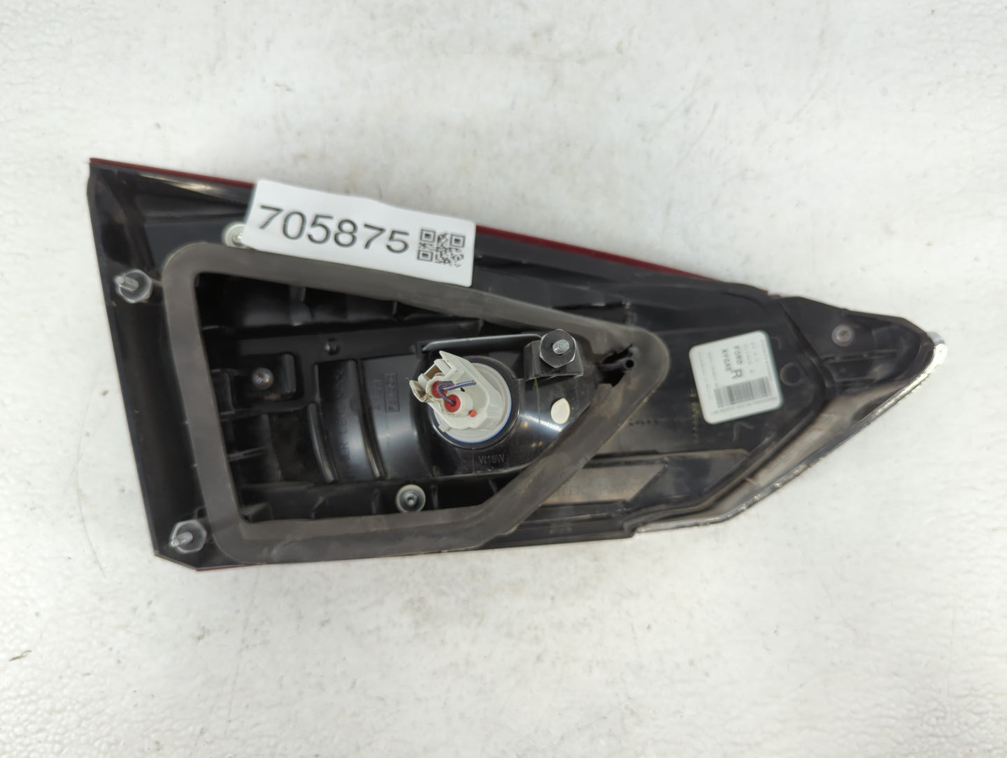 2019-2020 Ford Fusion Tail Light Assembly Passenger Right OEM P/N:KS73-13A602-AD F00HTF408407 Fits Fits 2019 2020 OEM Used Auto Parts - Oemusedautoparts1.com