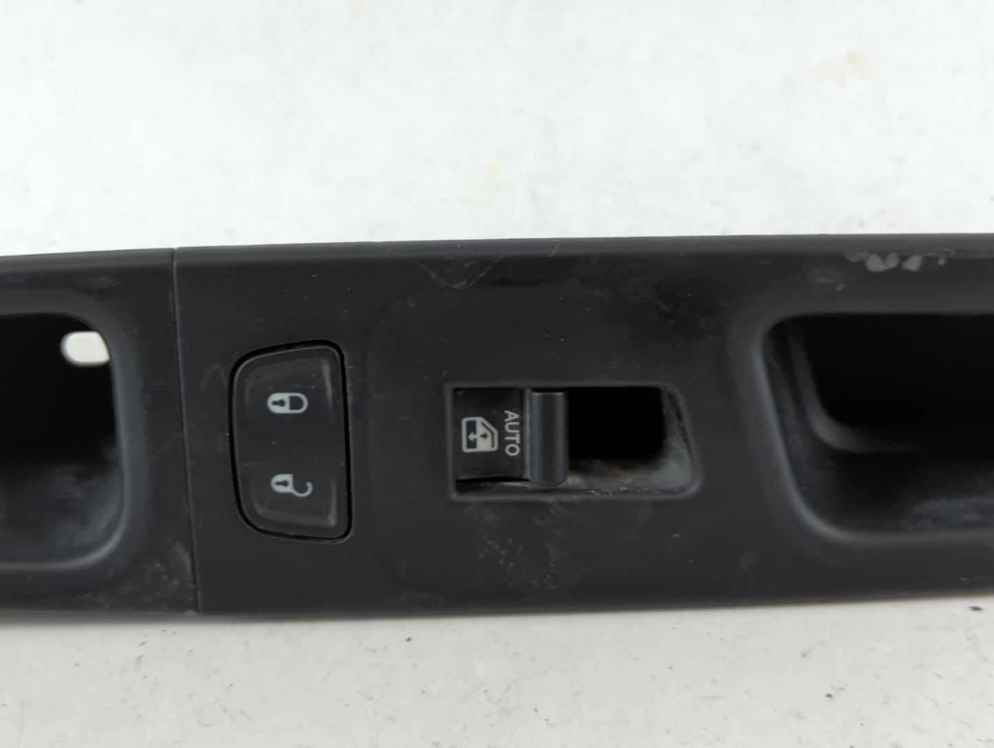 2023 Jeep Renegade Master Power Window Switch Replacement Driver Side Left P/N:07356458310 Fits OEM Used Auto Parts - Oemusedautoparts1.com