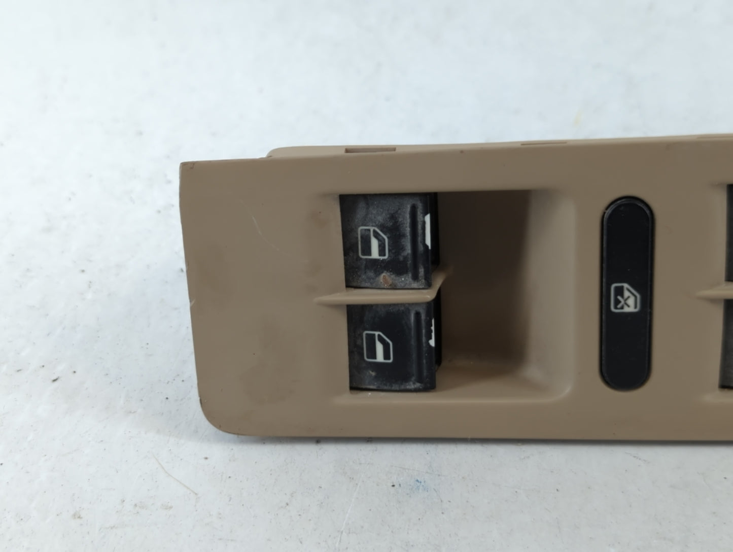 2009-2017 Volkswagen Cc Master Power Window Switch Replacement Driver Side Left P/N:1K0 959 565 K Fits OEM Used Auto Parts - Oemusedautoparts1.com