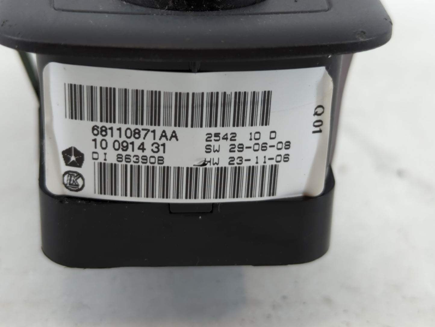 2012-2016 Chrysler Town & Country Master Power Window Switch Replacement Driver Side Left P/N:68110871AA Fits OEM Used Auto Parts - Oemusedautoparts1.com