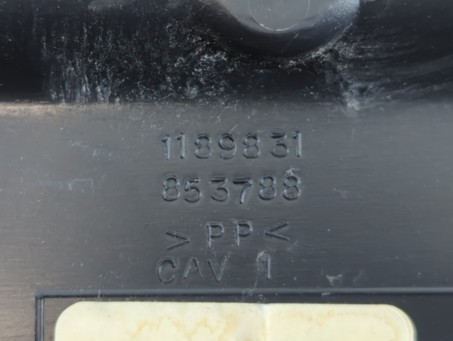 2007 Toyota Camry Overhead Roof Console - Oemusedautoparts1.com