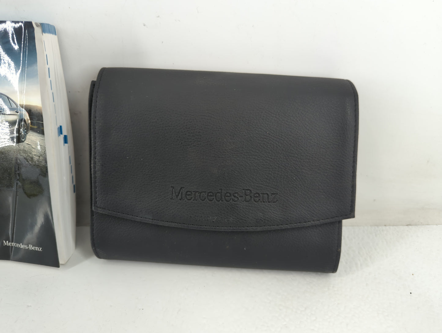 2016 Mercedes-Benz C320 Owners Manual Book Guide P/N:205 584 15 05 OEM Used Auto Parts - Oemusedautoparts1.com