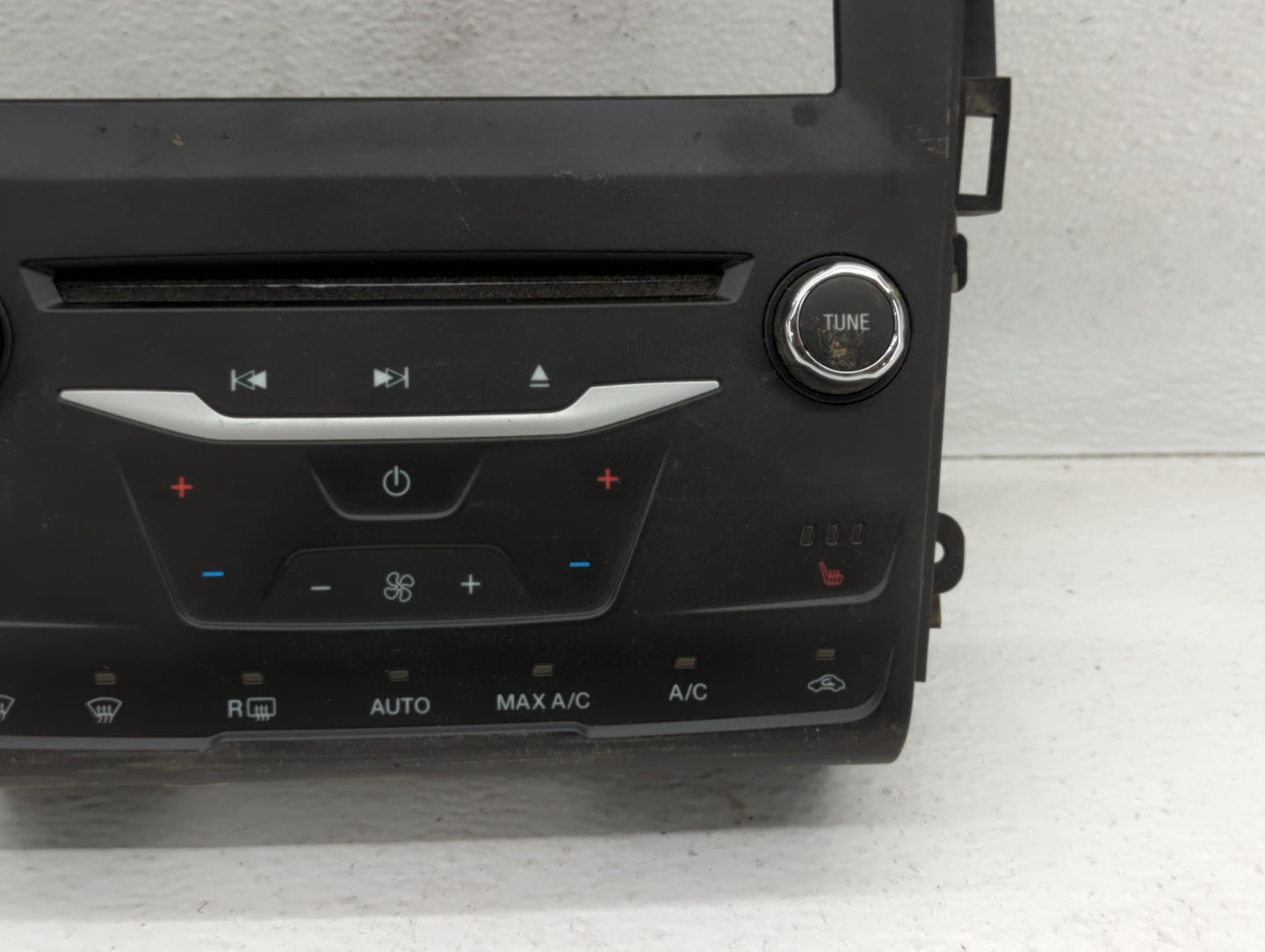 2015 Ford Fusion Radio AM FM Cd Player Receiver Replacement P/N:FS7T-18E245-SD Fits OEM Used Auto Parts - Oemusedautoparts1.com