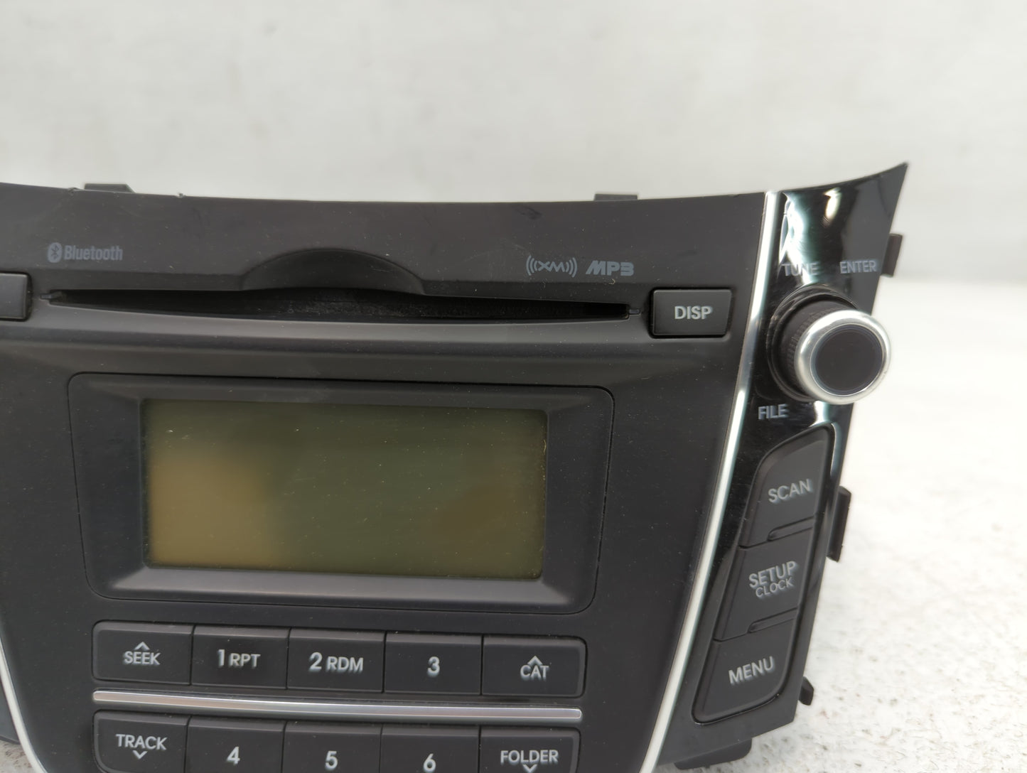 2014-2015 Hyundai Elantra Gt Radio AM FM Cd Player Receiver Replacement P/N:96170-A5160GU Fits Fits 2014 2015 OEM Used Auto Parts - Oemusedautoparts1.com